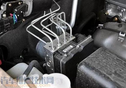 abs防抱死系统构造组成与原理(图解) - 汽车维修技术网