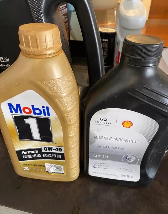 加全合成机油好还是半合成油好?
