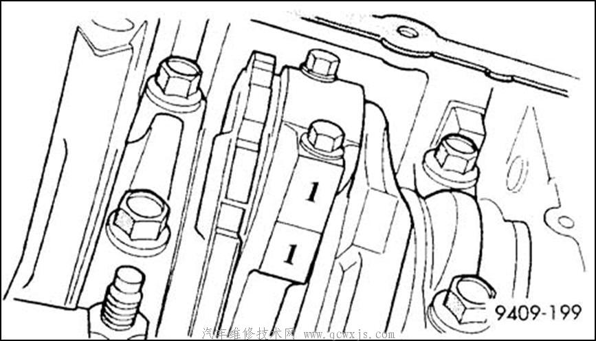 【发动机活塞与连杆组的安装】图4