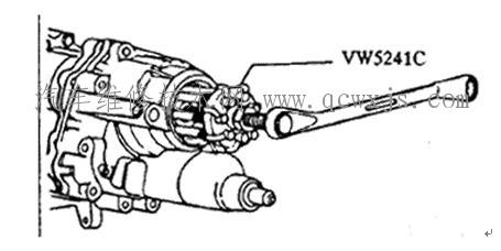 【手动变速器的解体步骤】图2