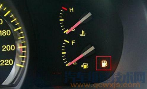 汽油报警灯亮还能开多少公里？