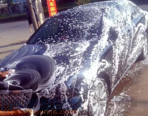 【车主自己洗车需要注意什么 怎样洗车又快又干净 最正确的洗车流程】图3