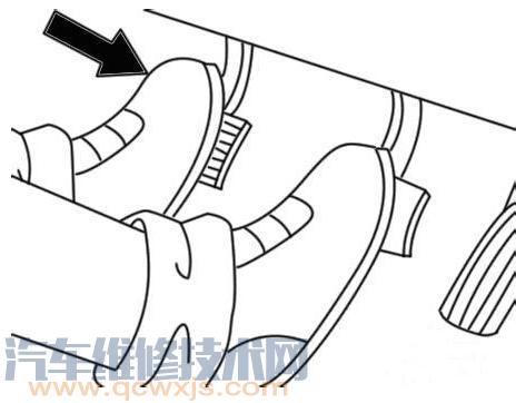 【踩下离合器有滋滋异响 松离合器时有吱吱响声怎么办】图1