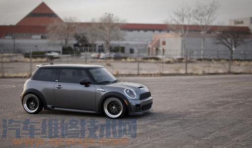 MINI（R56/57）全景式电动天窗设定