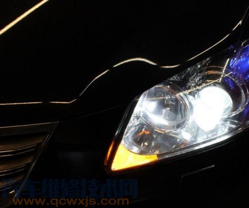 汽车灯光工作异常怎么回事 灯光工作异常现象和原因