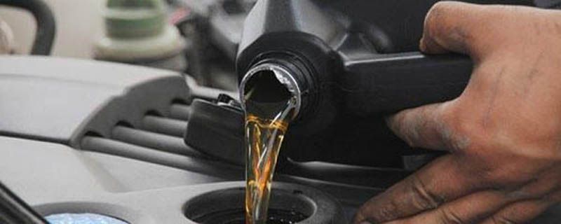 汽车要更换哪些油