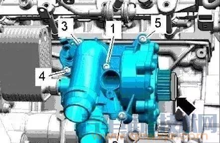 【大众奥迪EA888水泵拆卸与安装的正确步骤】图2