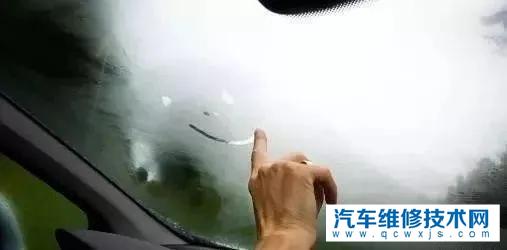 【雨天开车注意事项 雨天开车要注意什么？】图3