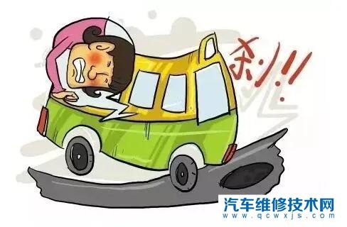 【在高速公路上下暴雨怎么办？高速公路暴雨开车要注意什么】图3