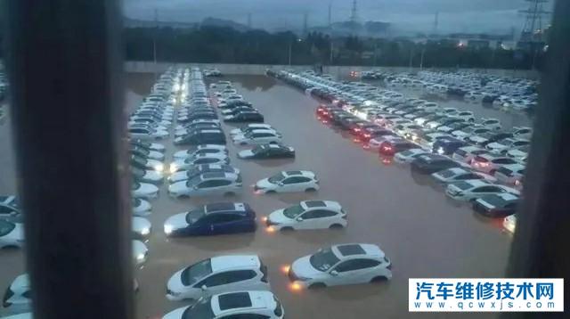 最近广东下暴雨汽车厂家或4S店新车泡水怎么处理？
