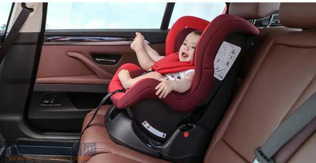 【车上是否有必要安装儿童安全座椅？儿童安全座椅的作用】图1