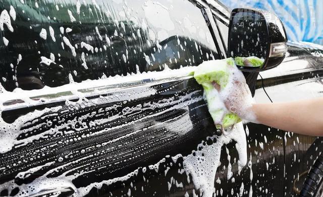 【自己洗车有什么要注意的？】图1