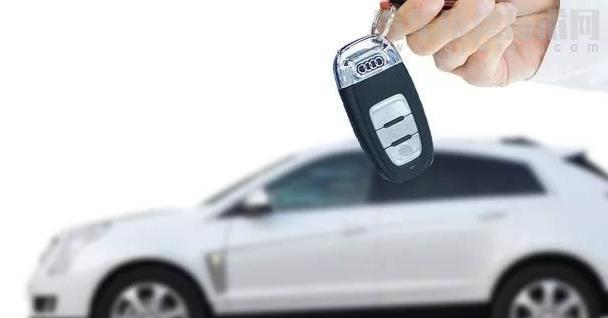 【汽车遥控钥匙电池一般能用多久？汽车钥匙没电的征兆】图1