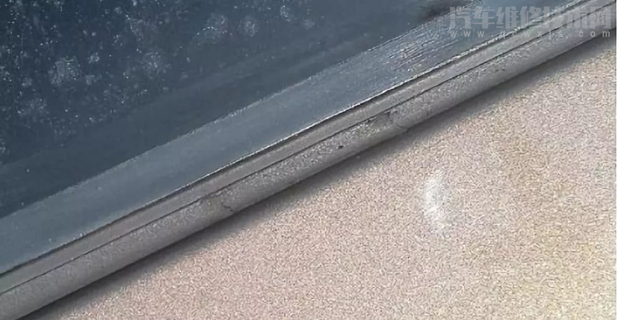 汽车天窗漏水怎么处理最好？天窗日常维护注意事项