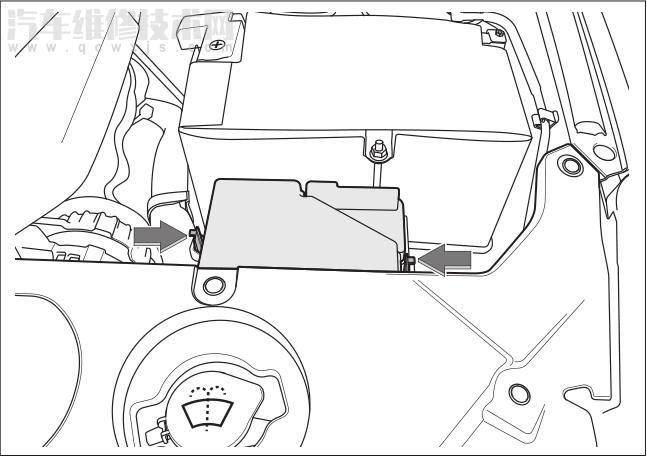【哈弗h9保险丝盒在什么位置　哈弗h9更换保险丝的步骤】图1