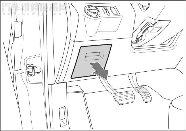 【哈弗h9保险丝盒在什么位置　哈弗h9更换保险丝的步骤】图2